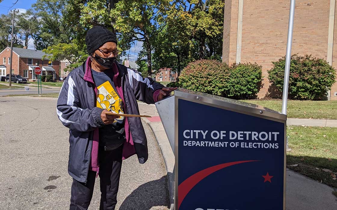 Find Detroit early in-person voting centers, ballot drop boxes