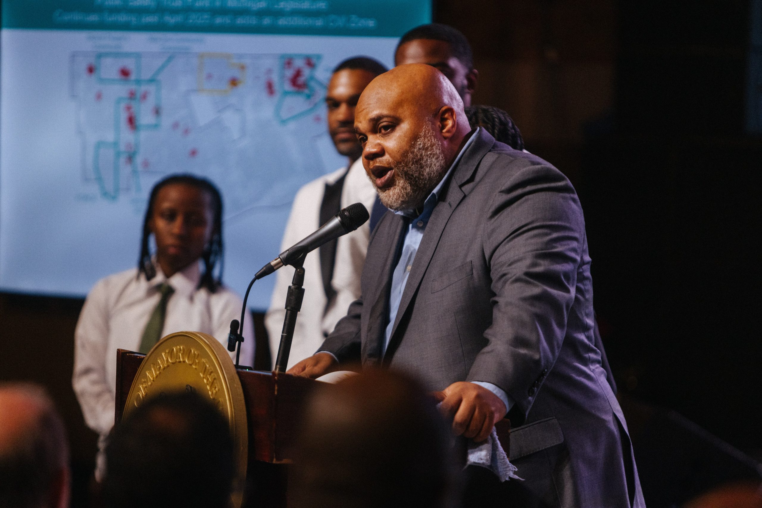 'ShotStoppers' shows dramatic drops in homicides, shootings in parts of ...