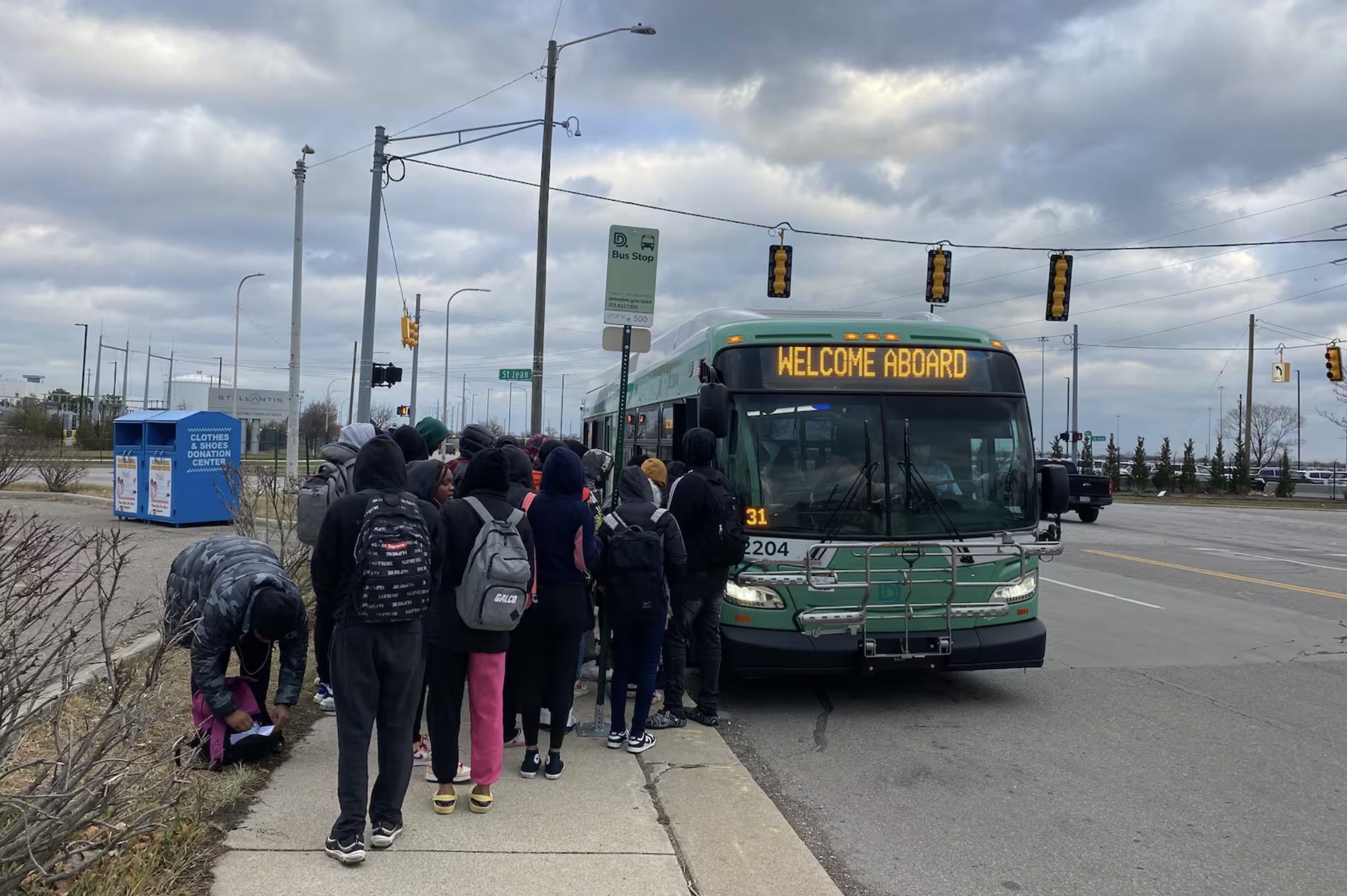 Detroit students to be able to ride city buses for free starting Wednesday